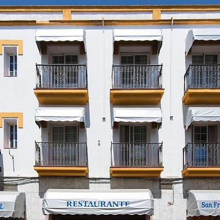 Hostal San Francisco Гранха-де-Торреэрмоса Экстерьер фото