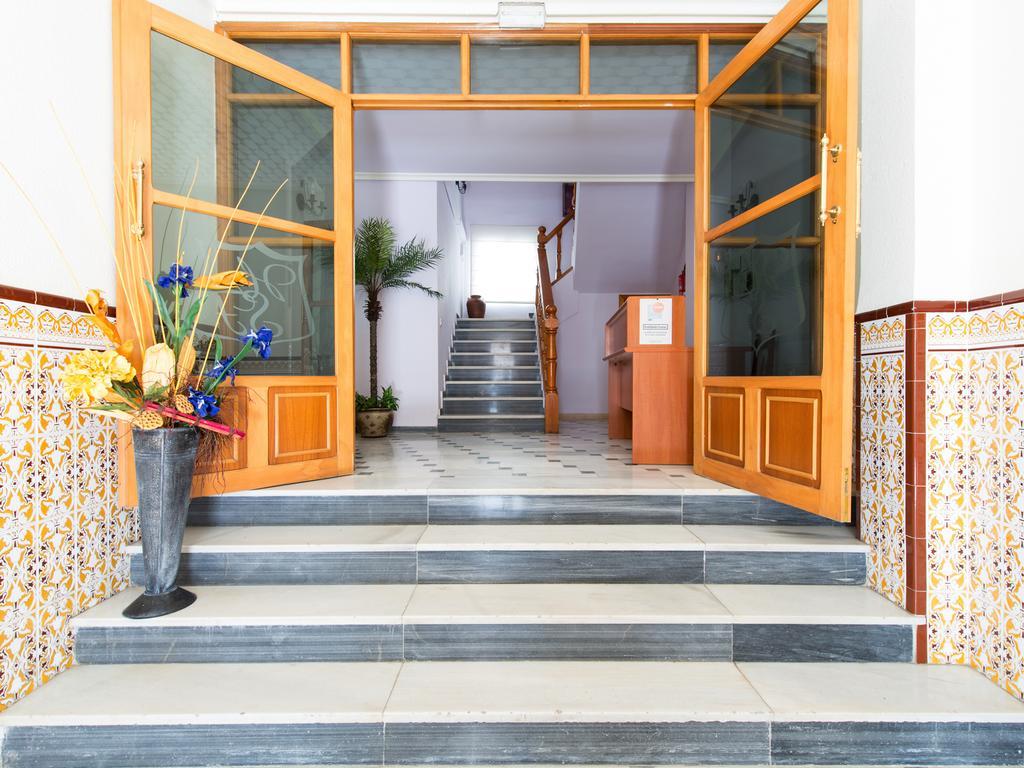 Hostal San Francisco Гранха-де-Торреэрмоса Экстерьер фото